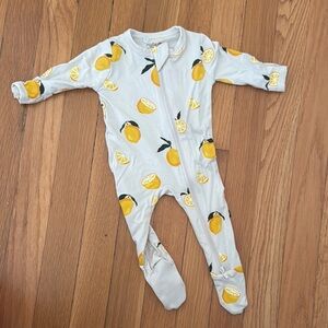 Kyte BABY Zippered Footie in Lemon Print